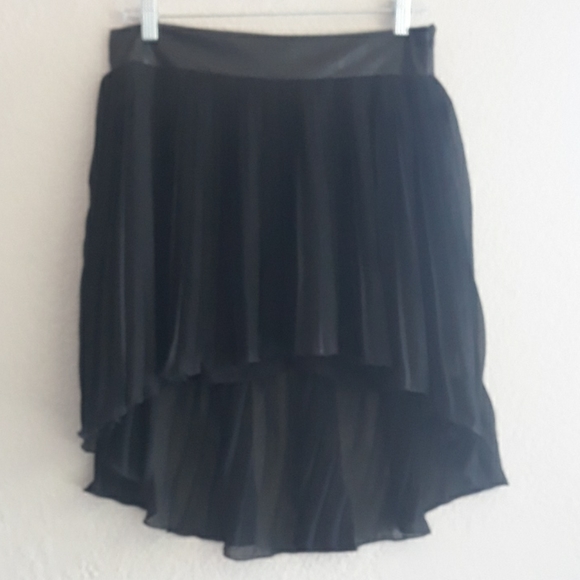 BCBGeneration Dresses & Skirts - BCBG pleated hi-low mini skirt S